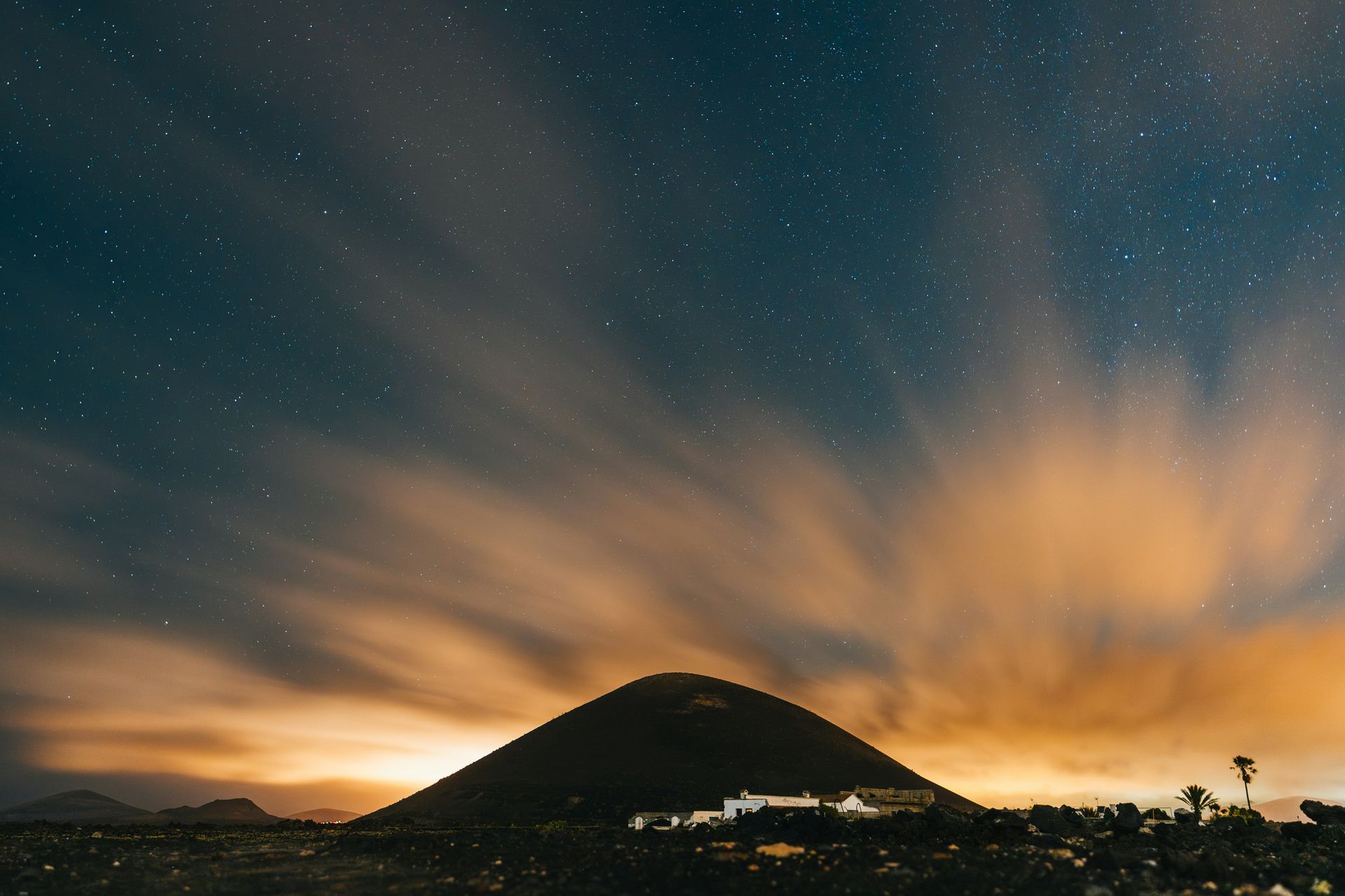 Things to Do in Lanzarote at Night: 20 Ideas Beyond the Bars